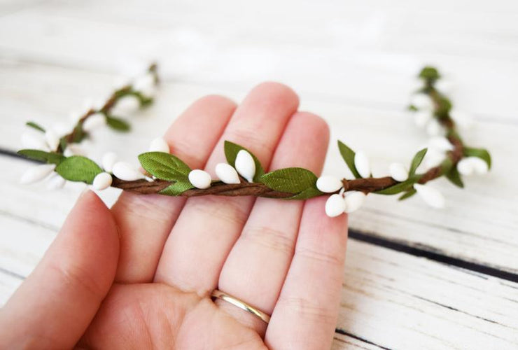 Handcrafted White and Green Simple Crown