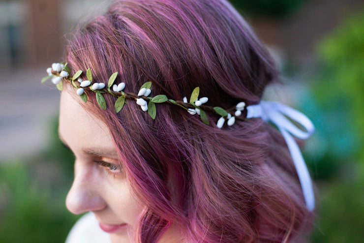 Handcrafted White and Green Simple Crown